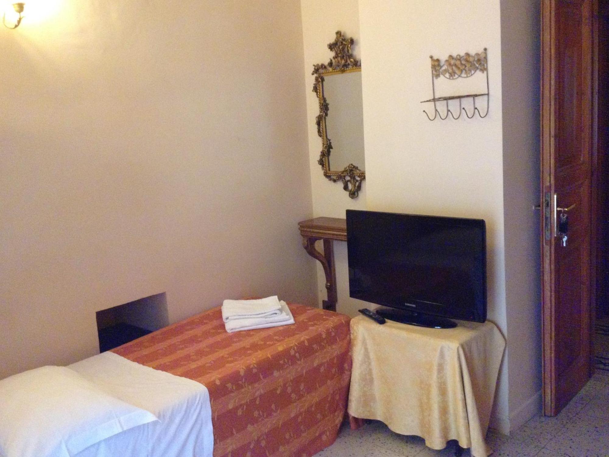 Maison De Marta Rom Zimmer foto