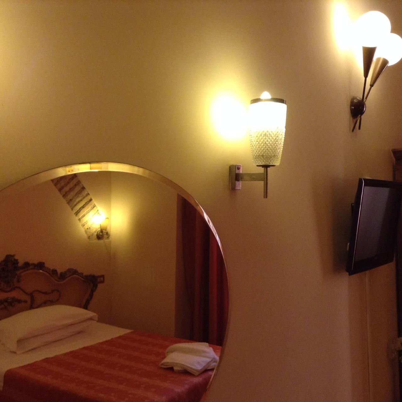 Maison De Marta Rom Zimmer foto