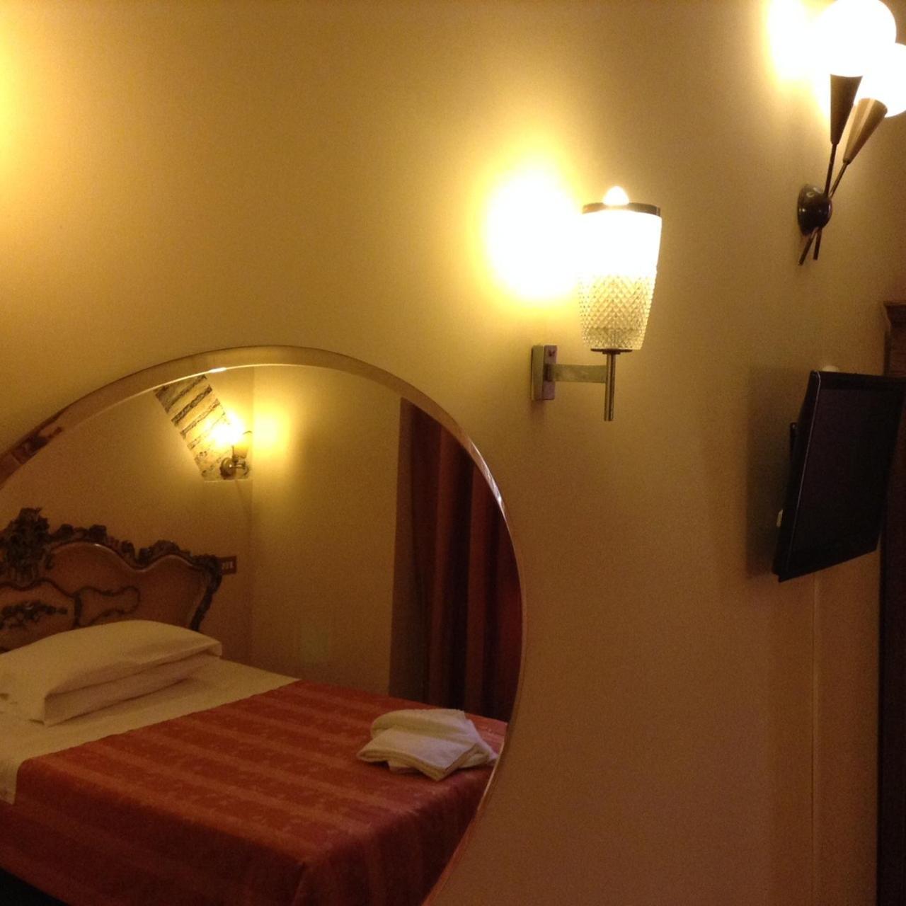 Maison De Marta Rom Zimmer foto