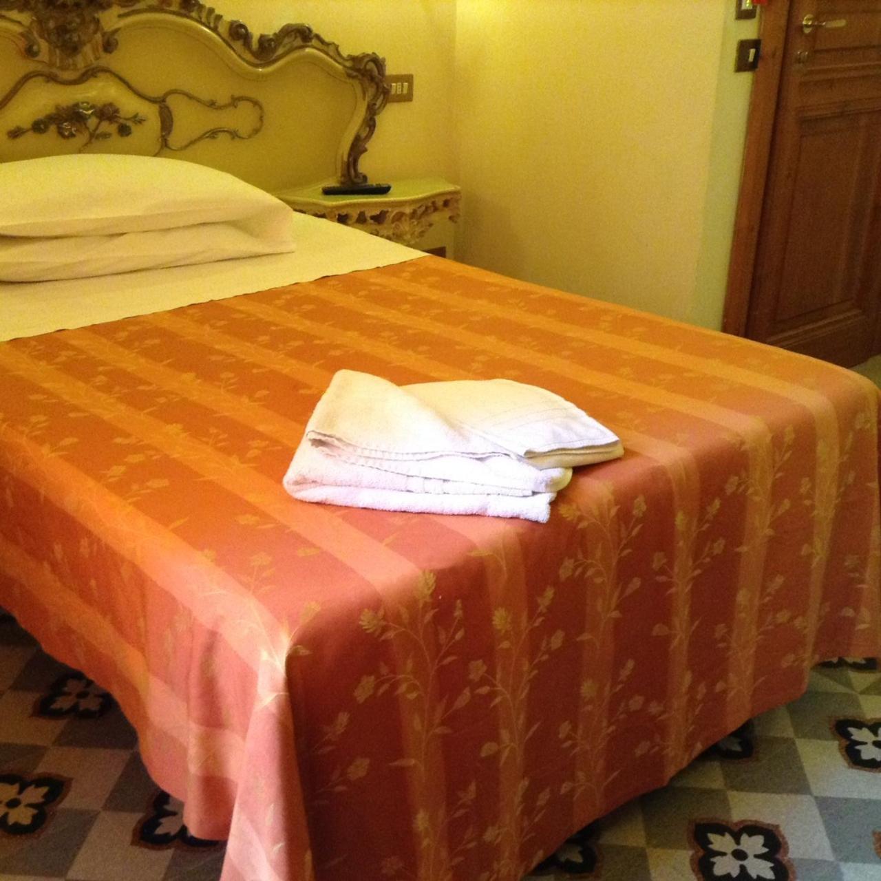 Maison De Marta Rom Zimmer foto